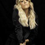 Lindsay-Ell- Red Light Managementjpg