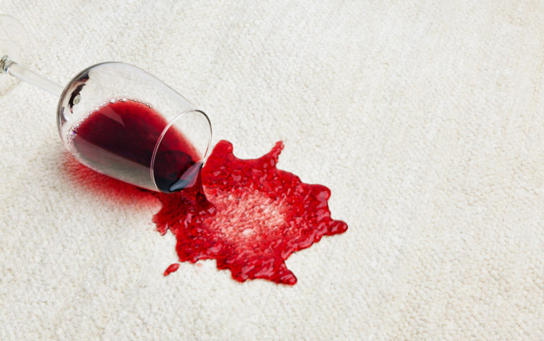 Master Sommeliers with local ties renounce their pins