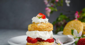 Small-shop bakeries, jar-whipped cream, and spring food fun