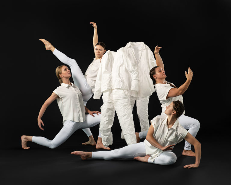 T2 Dance Company explores the visibility of immigrants